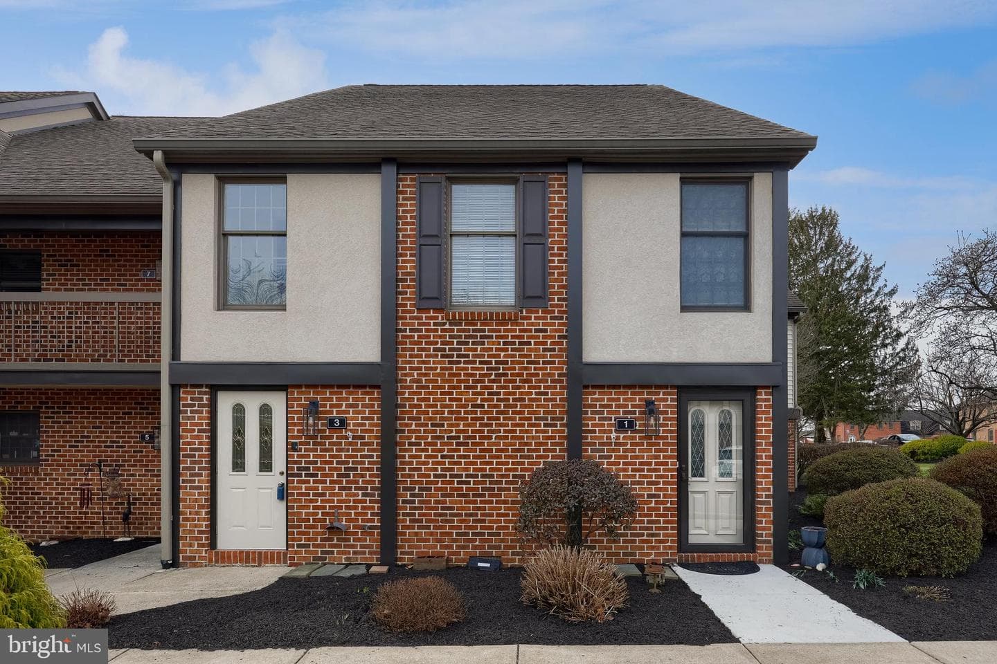 3 Amberley Way photo 33