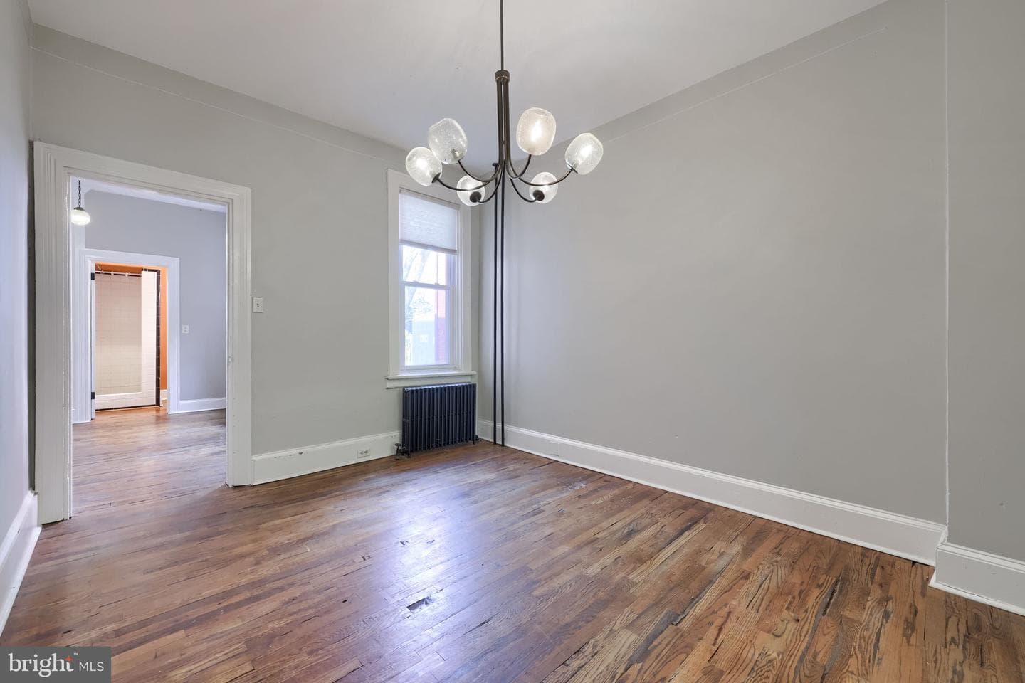 213 E Ross Street photo 19