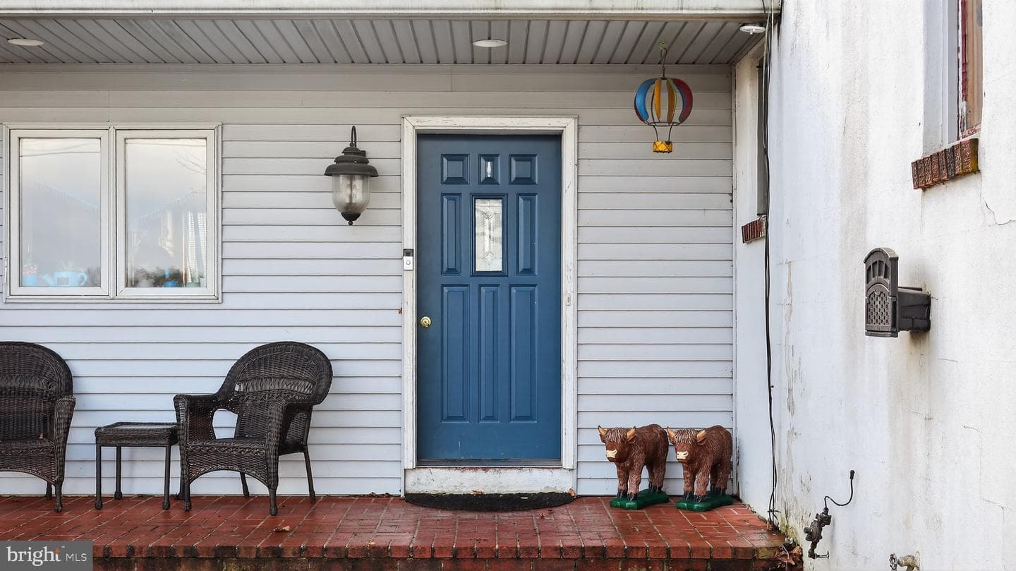2538 Siegrist Road photo 3