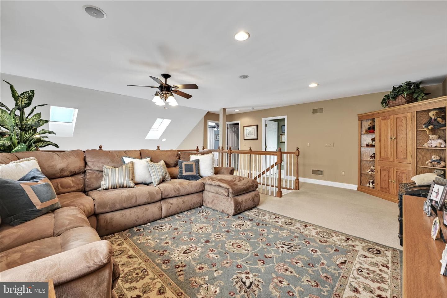 728 Woodfield Drive photo 20