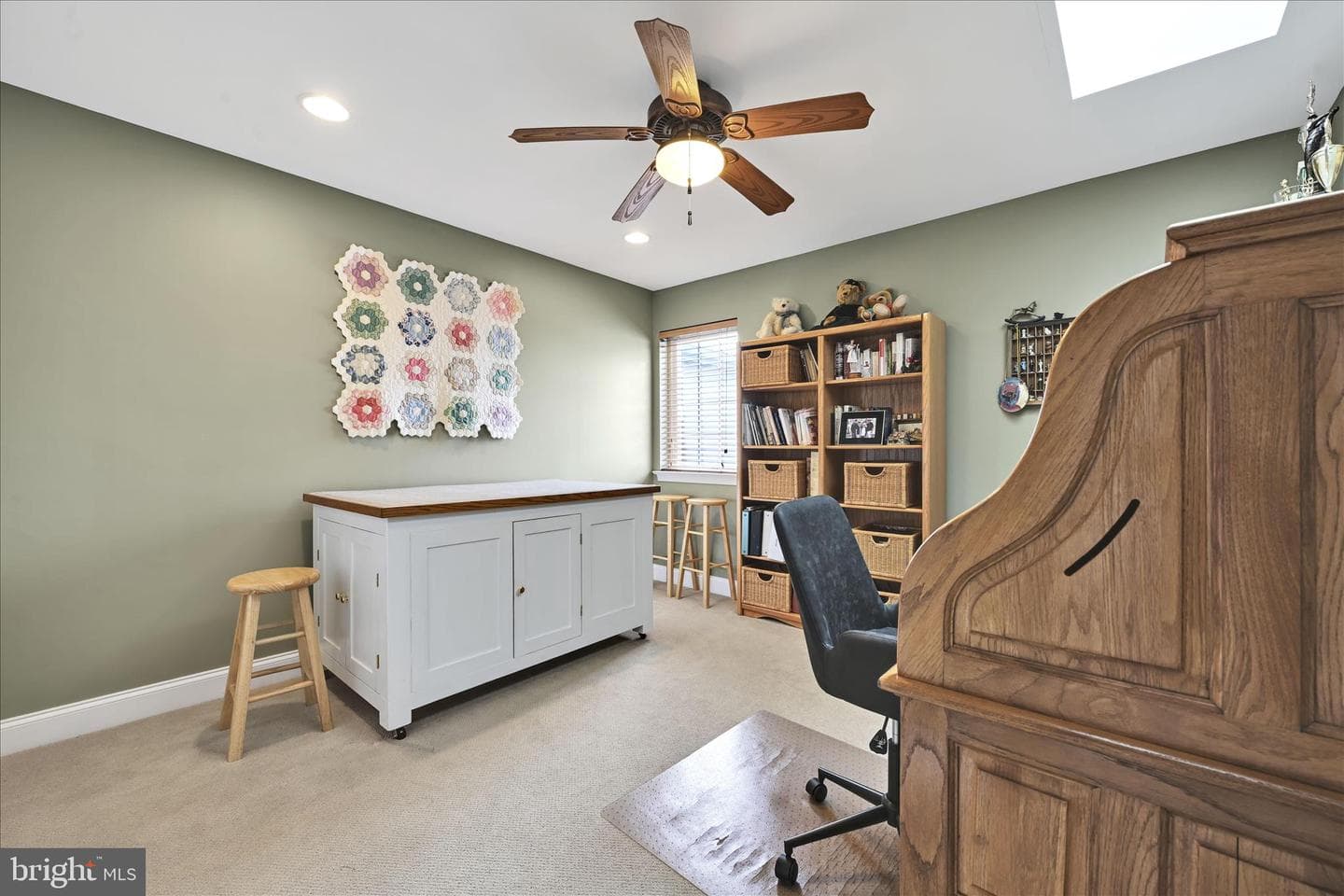 728 Woodfield Drive photo 29