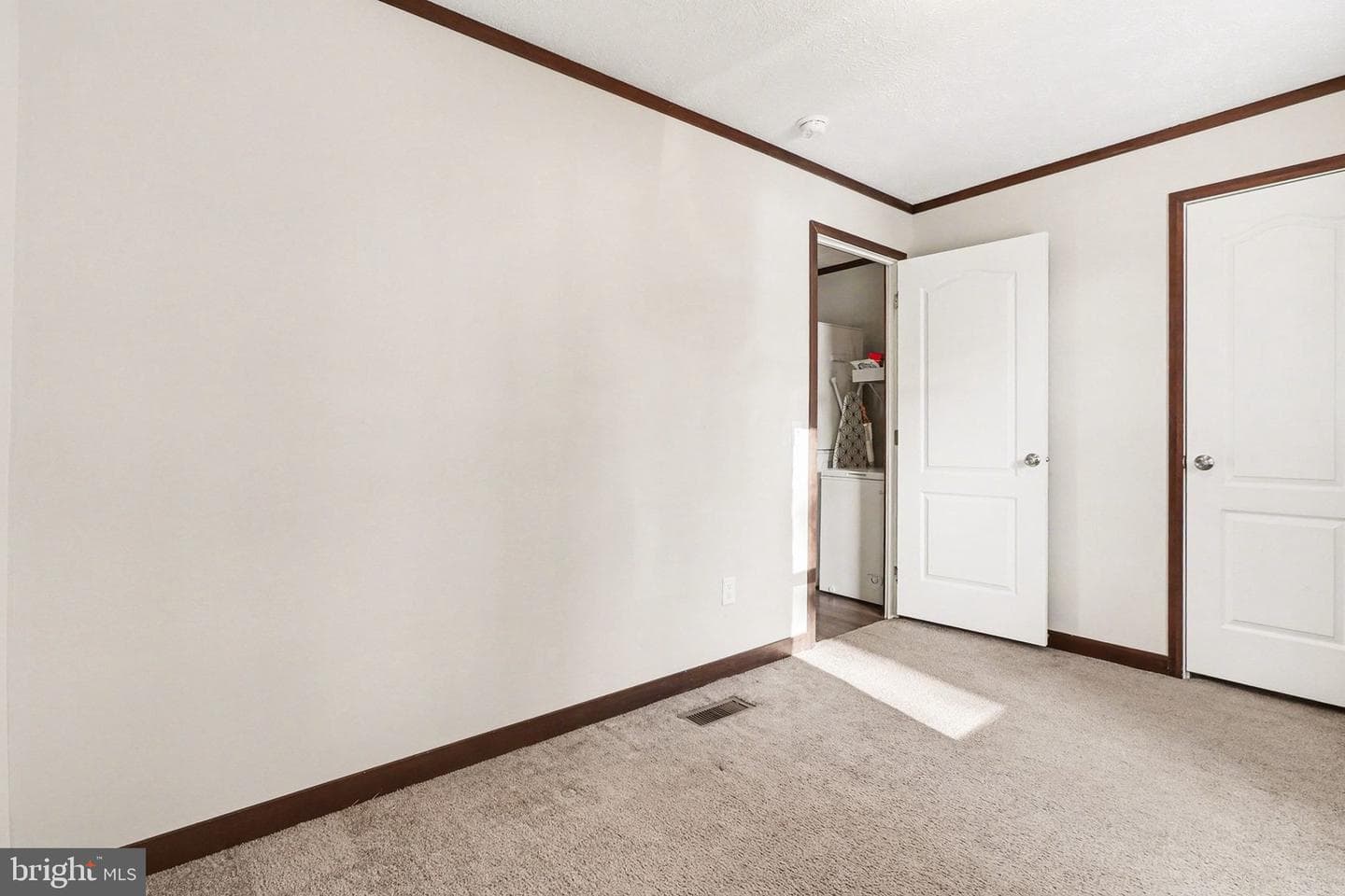404 Dogwood Lane photo 11