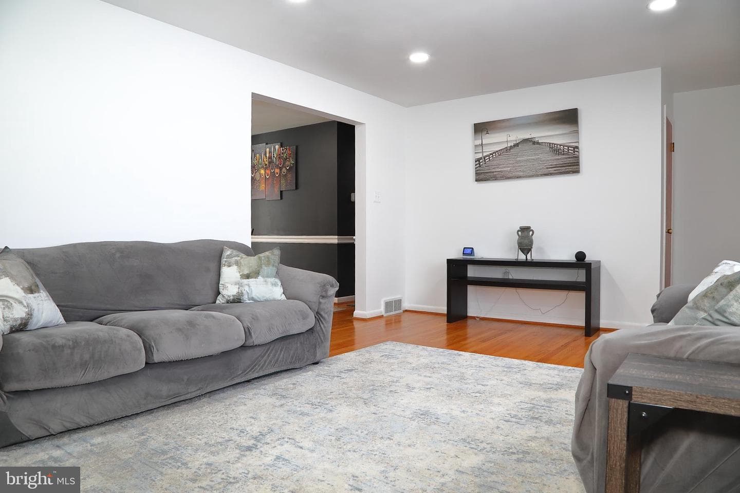 326 E Charlotte Street photo 20