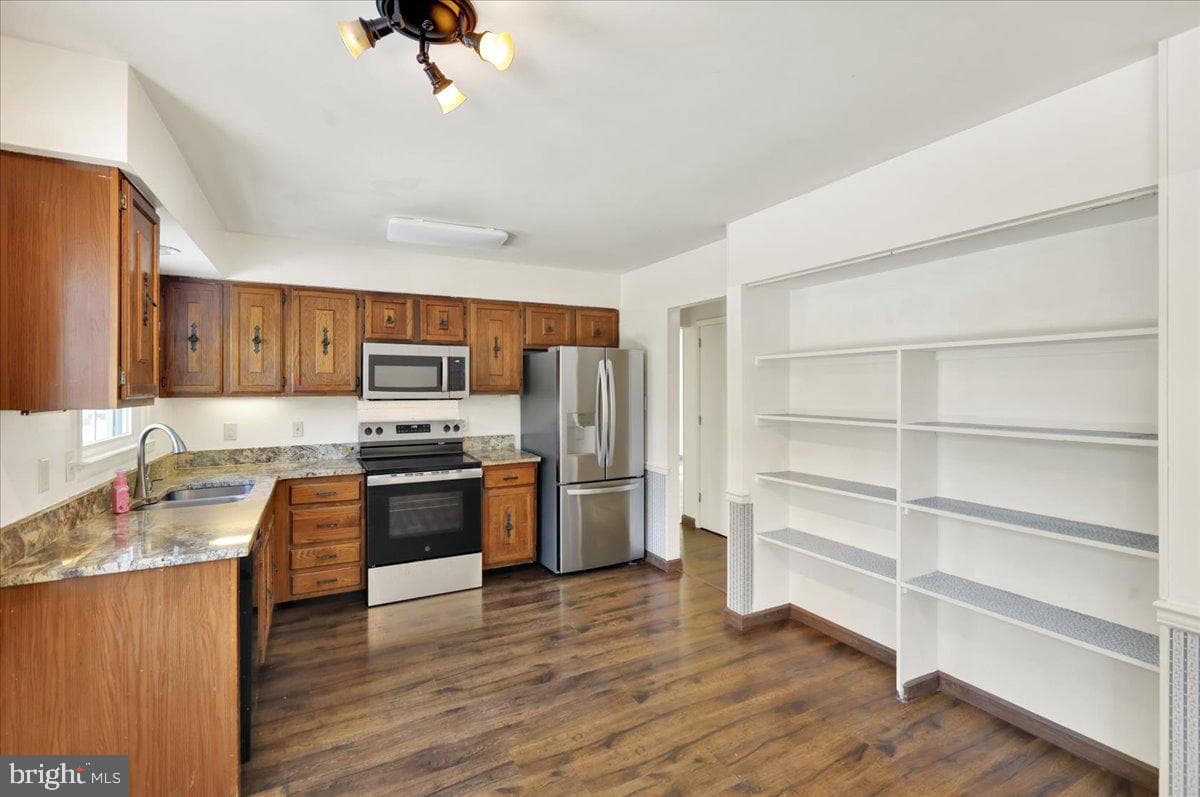 2439 Cypress Drive photo 14