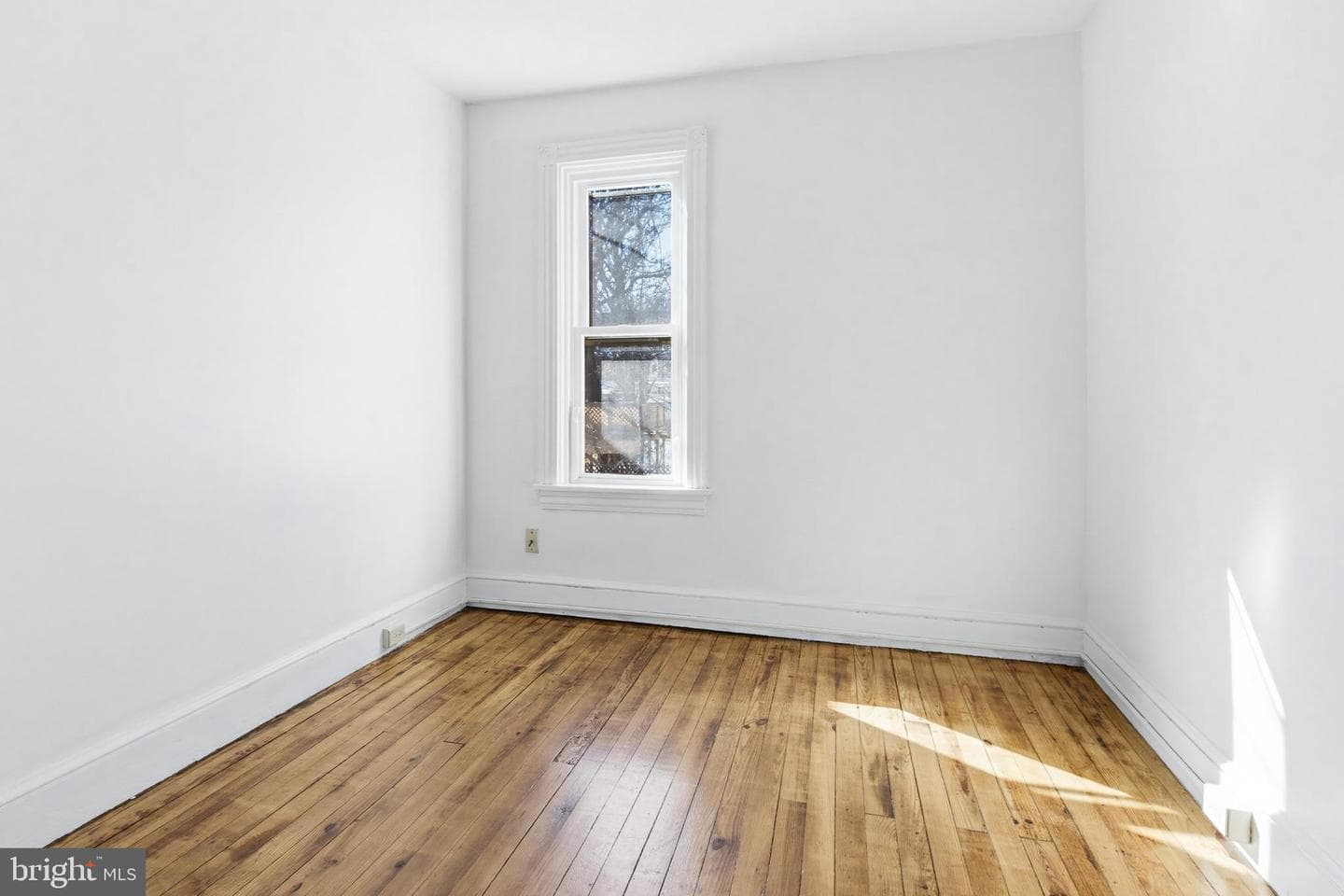544 N Mary Street photo 27