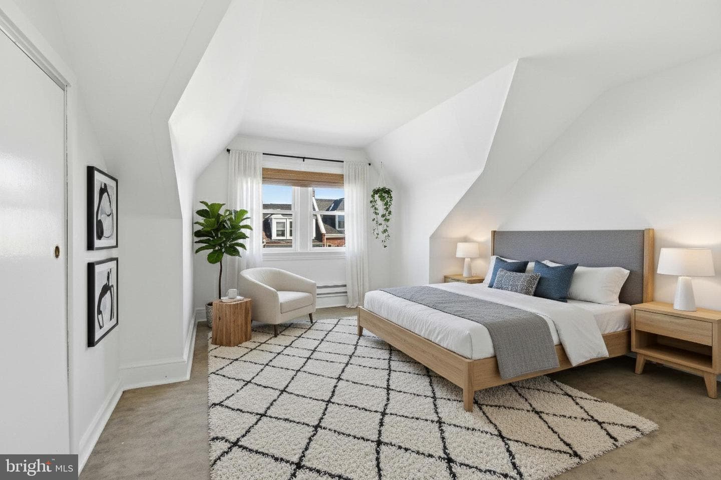 544 N Mary Street photo 31