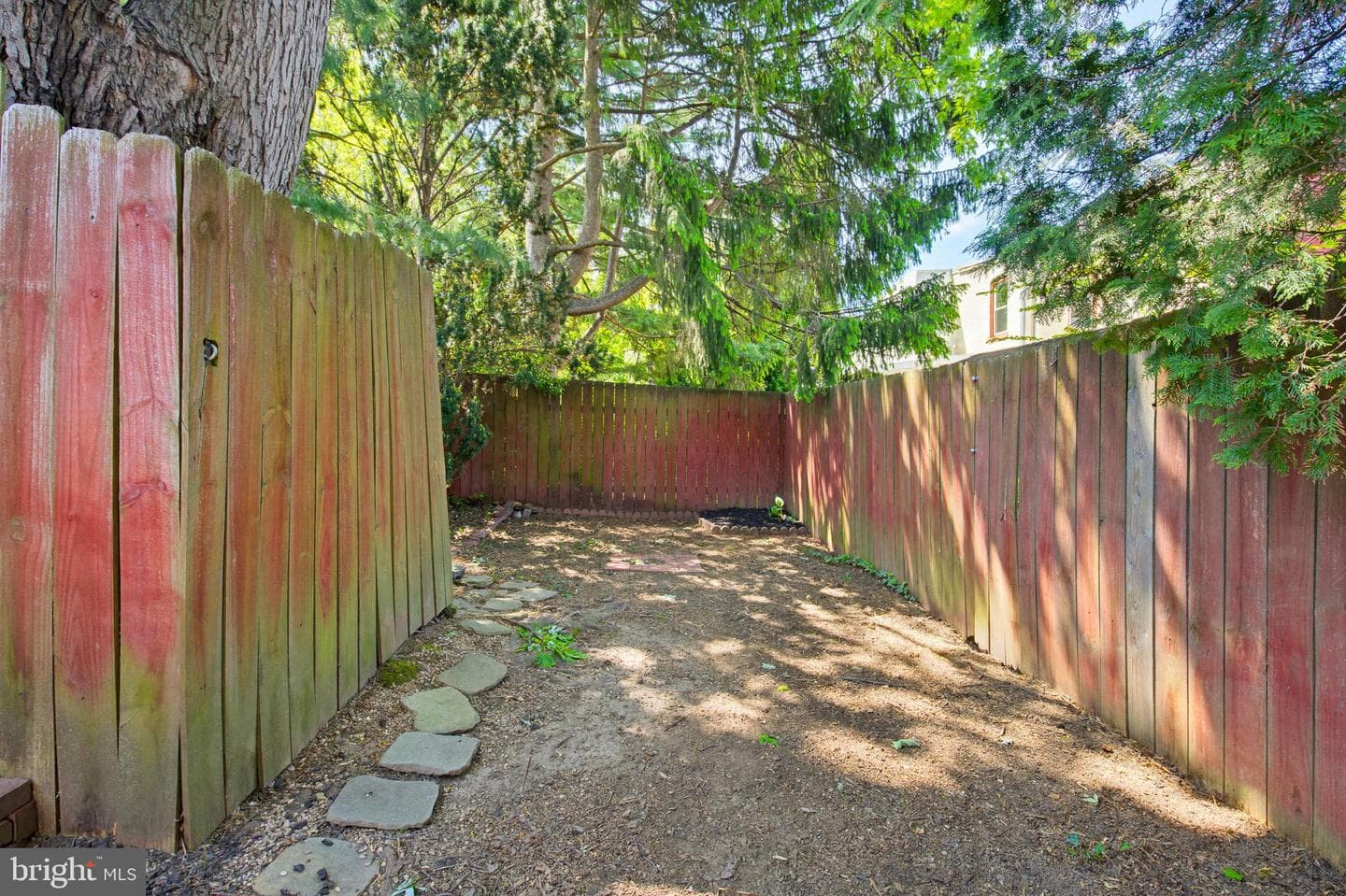 544 N Mary Street photo 44