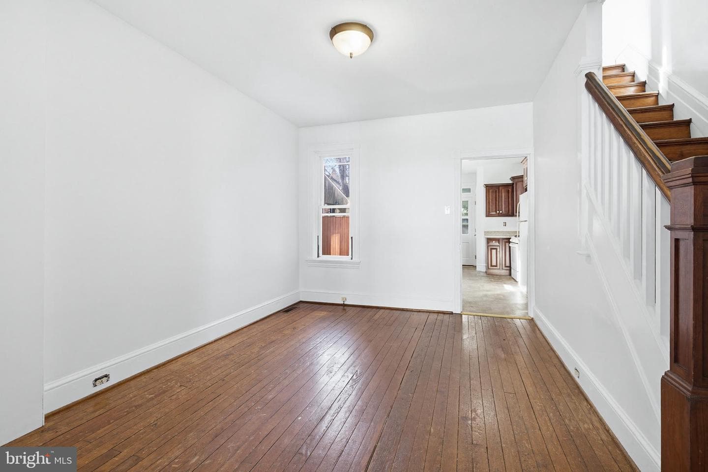544 N Mary Street photo 6