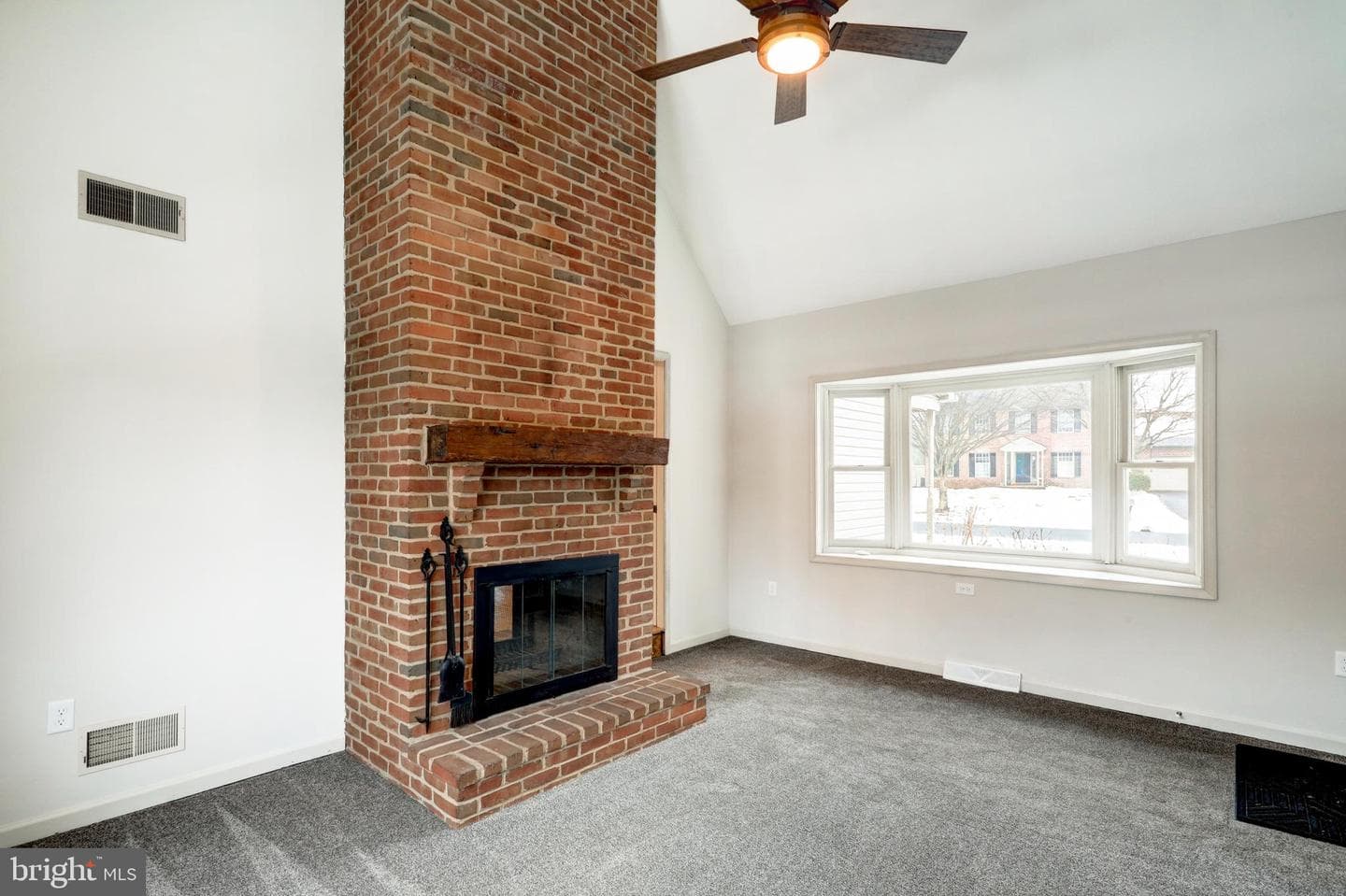 152 Kings Gate Drive photo 19
