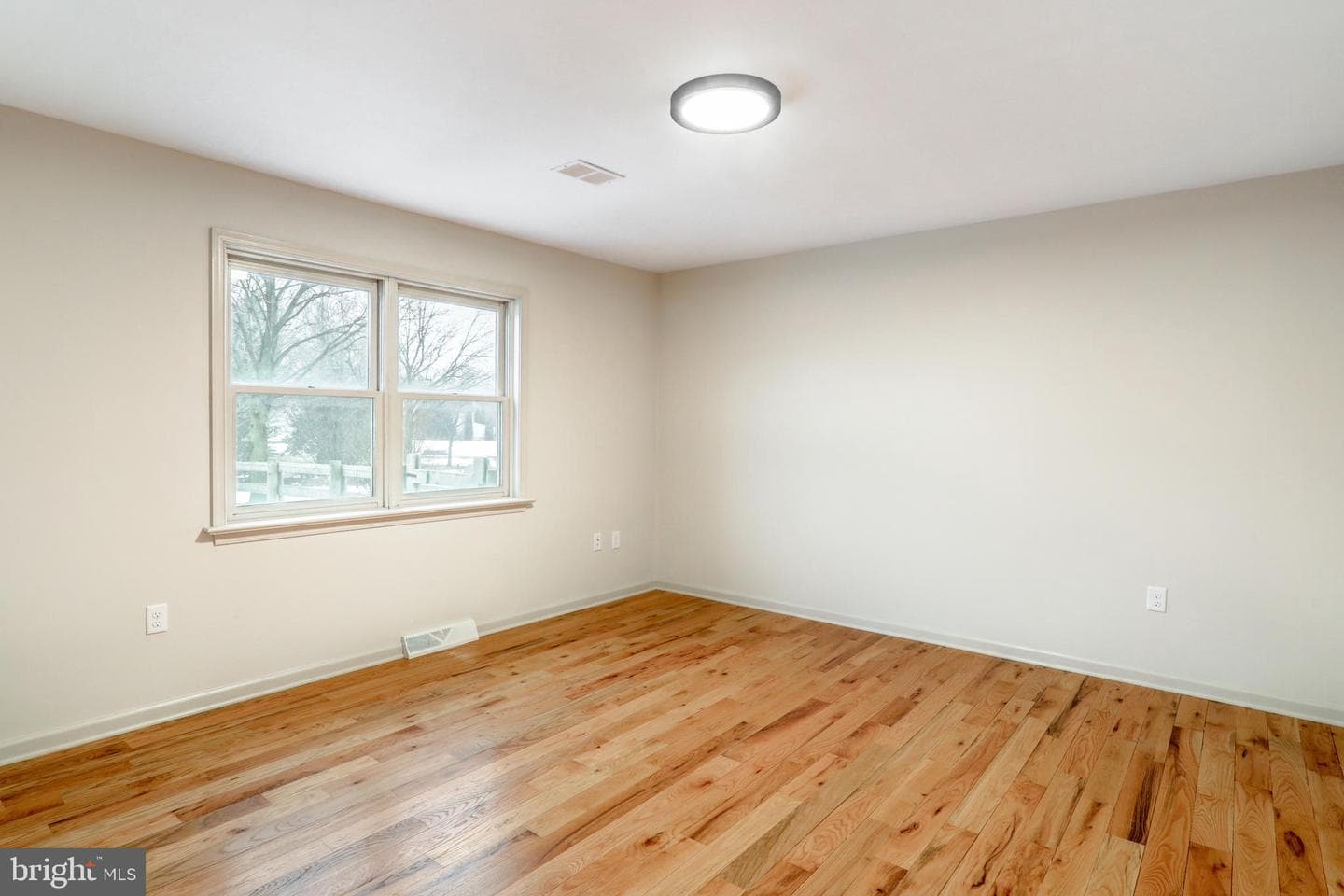 152 Kings Gate Drive photo 21