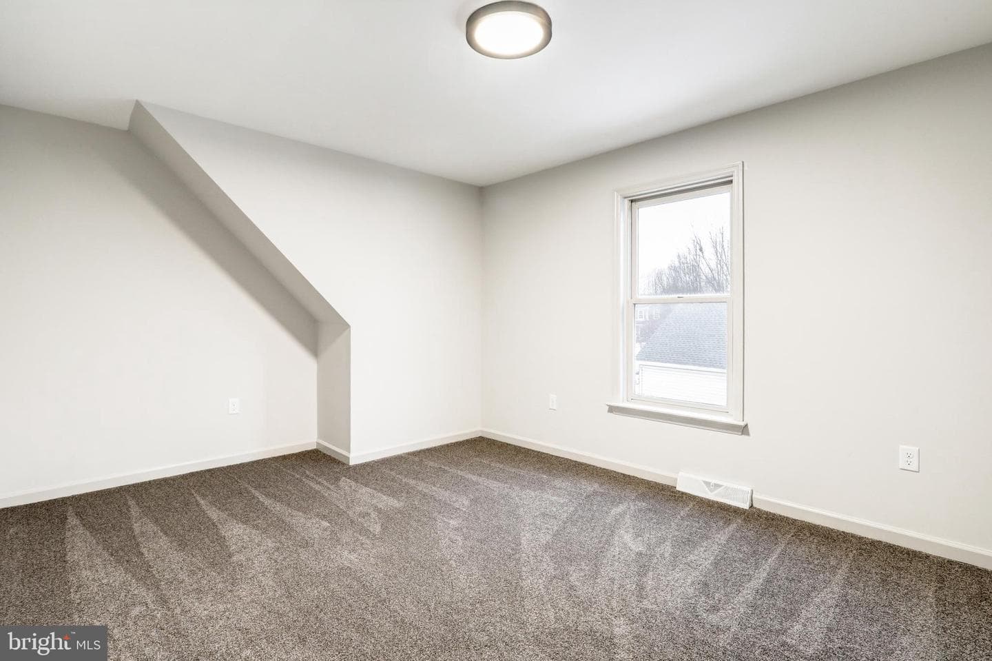 152 Kings Gate Drive photo 26