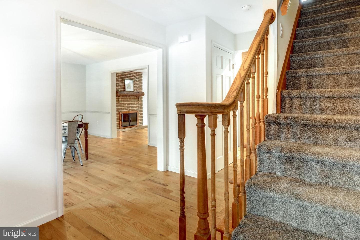 152 Kings Gate Drive photo 3