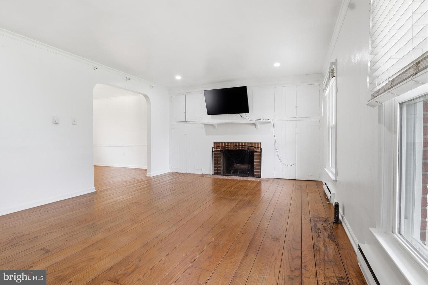 1529 Springside Drive photo 6