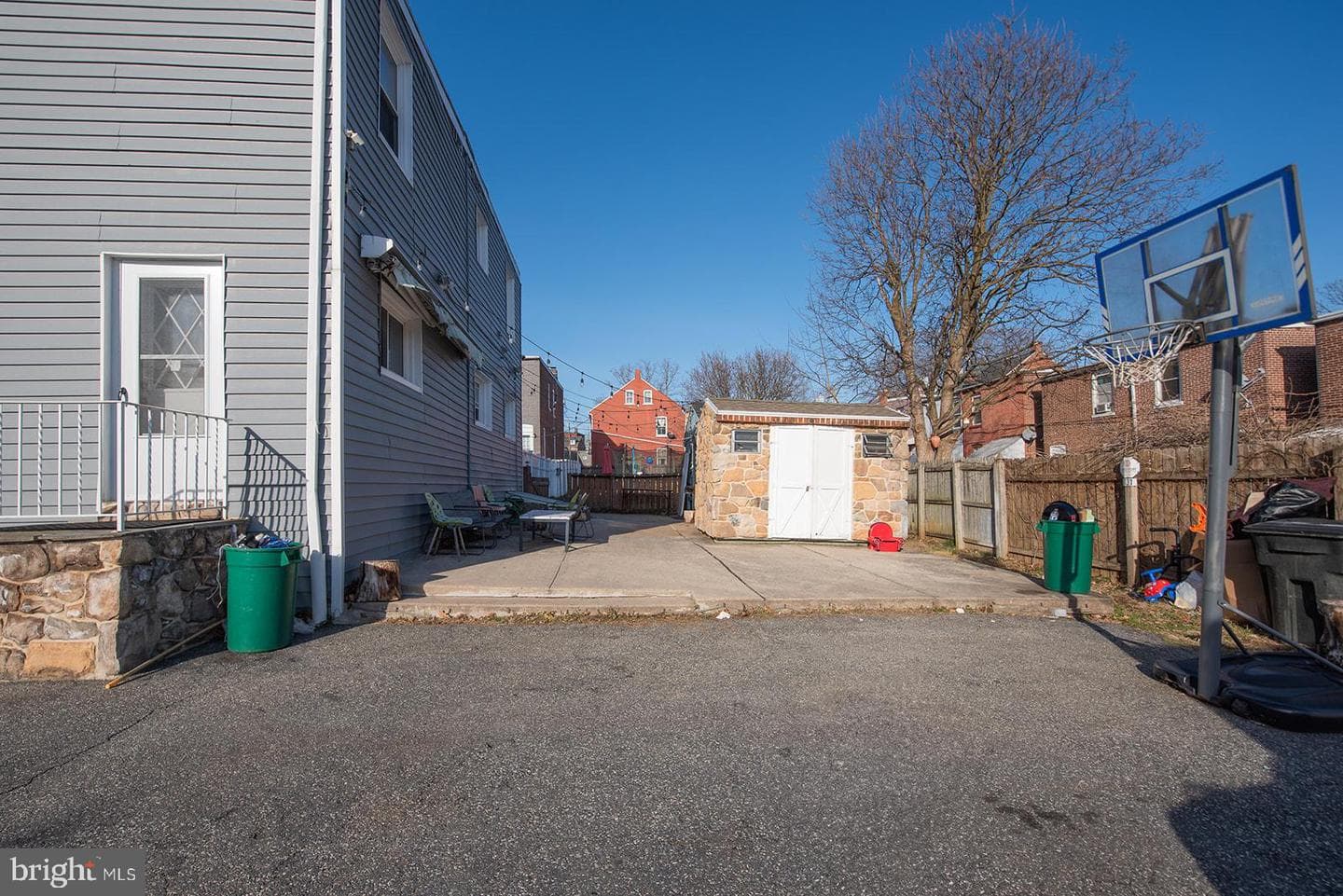 132 Reo Avenue photo 30
