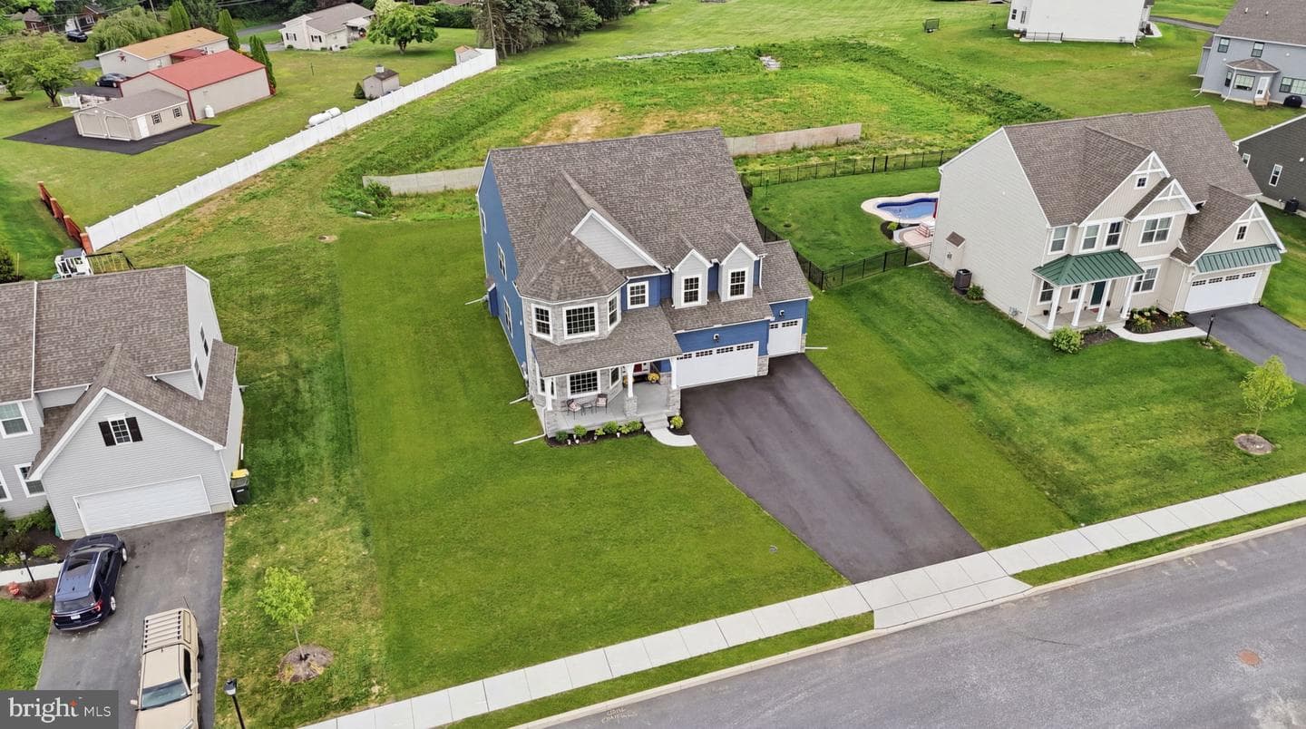 113 Cameron Lane photo 73