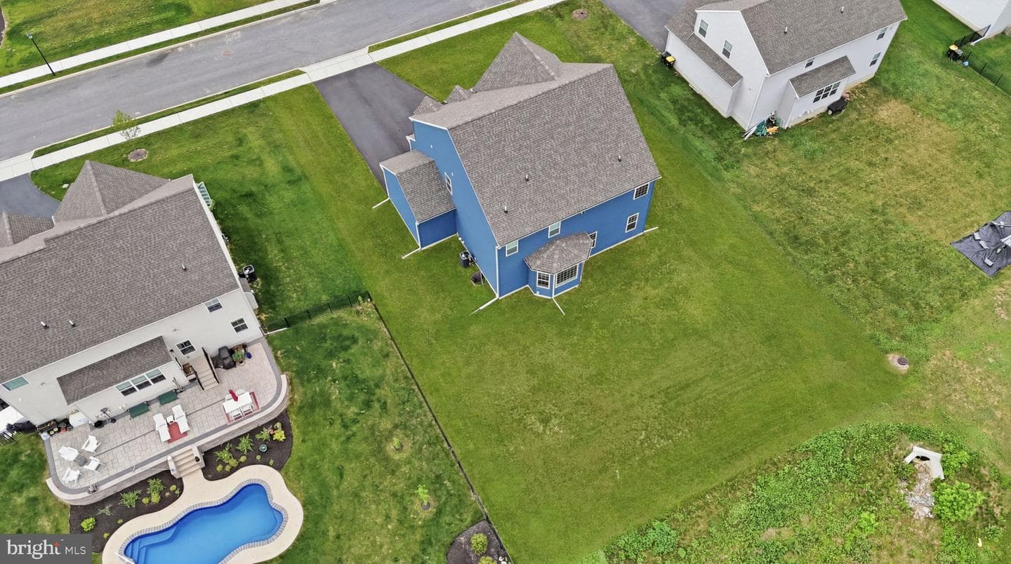 113 Cameron Lane photo 74