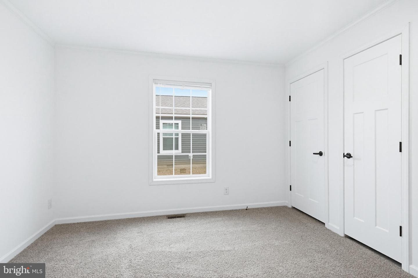 443 Eastwood Ln photo 29