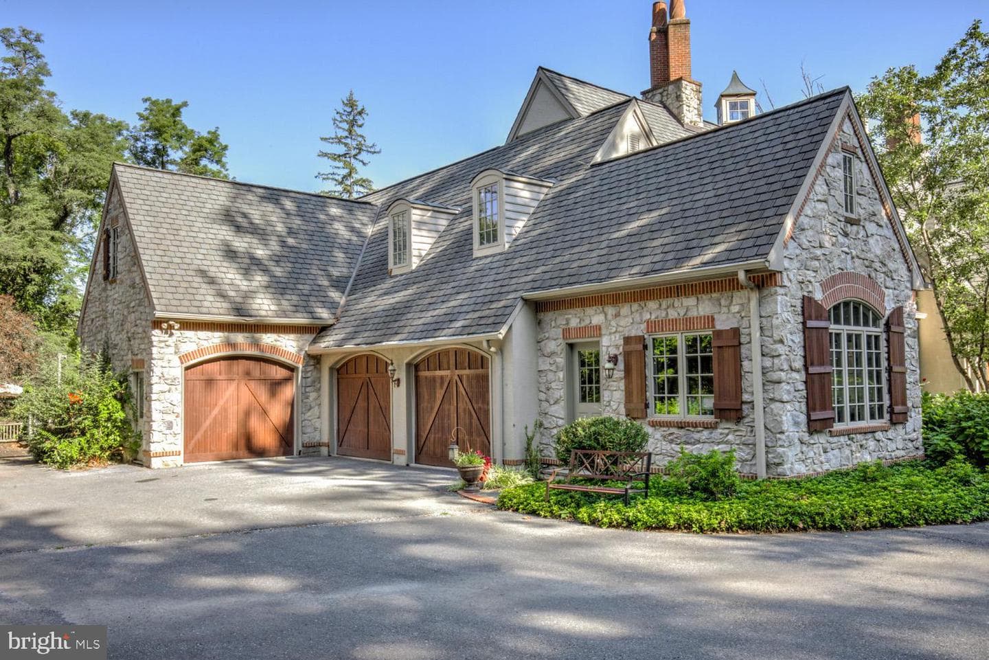 636 Bean Hill Road photo 3