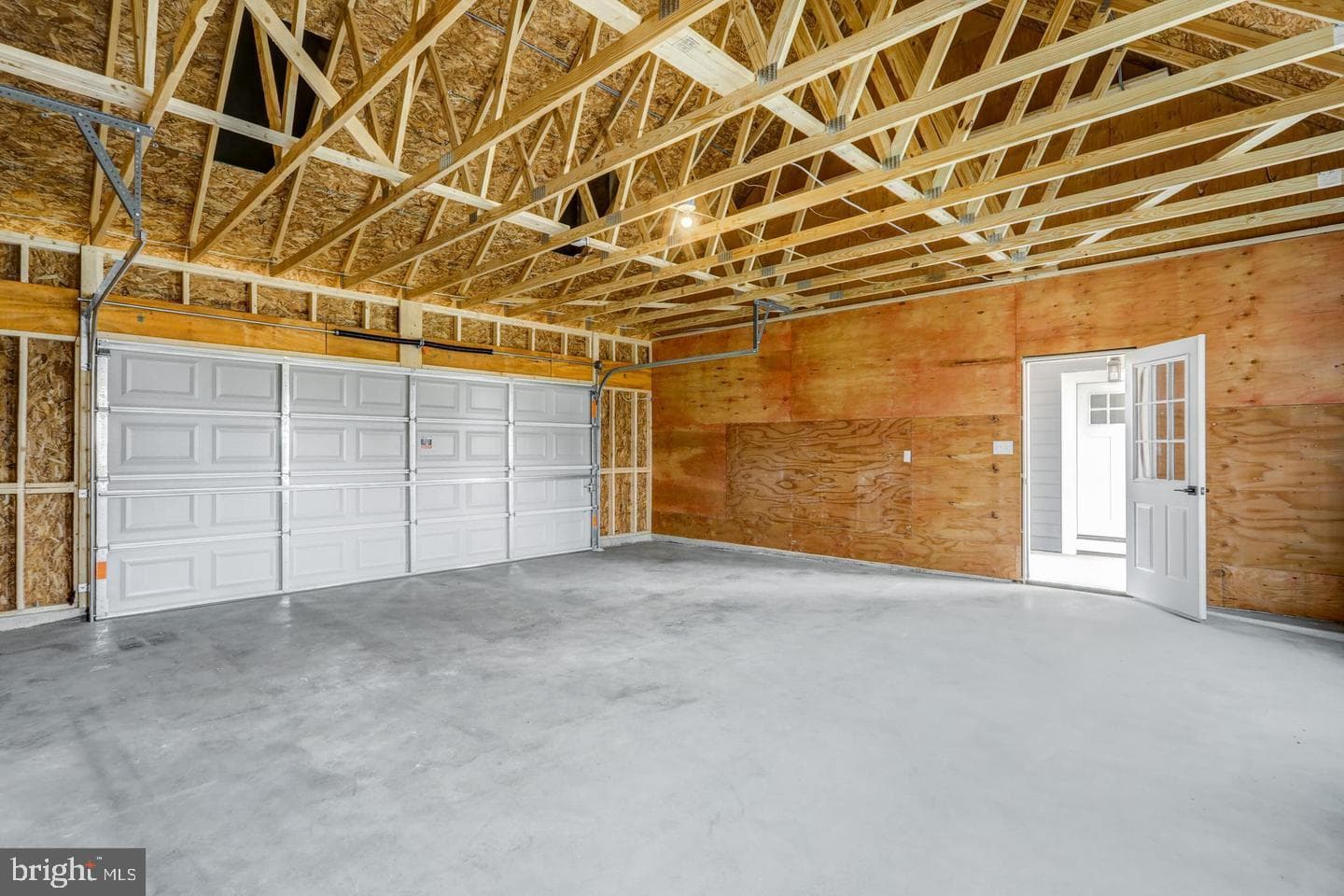 1529 Village Road photo 30