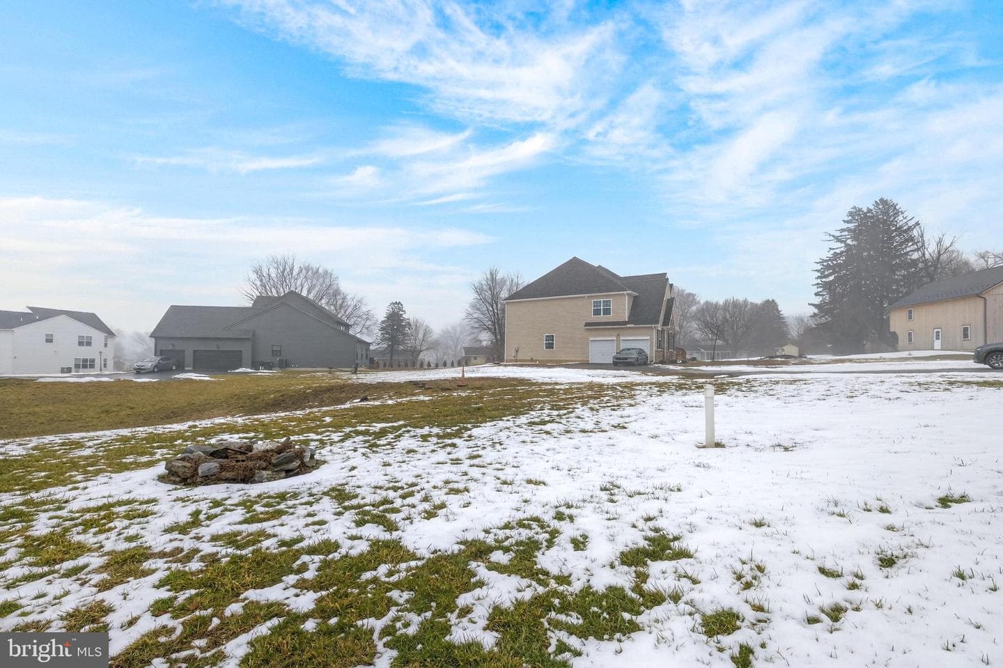 1529 Village Road photo 37