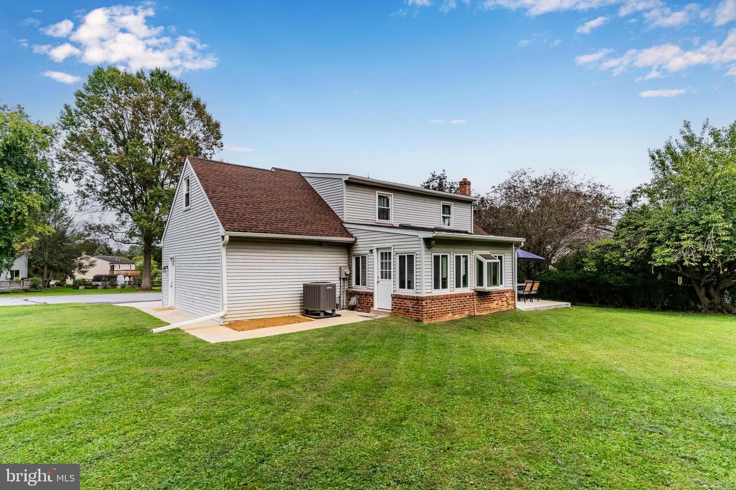 6 Myrtlewood Court photo 4