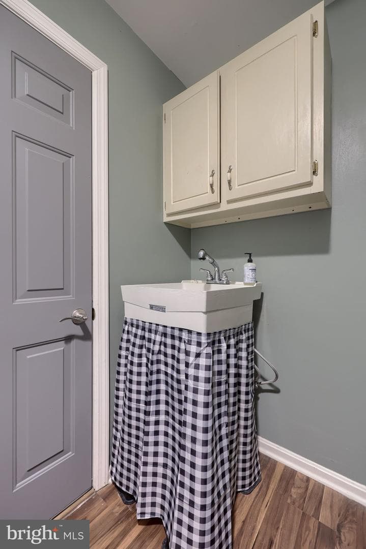 100 Pepperton Court photo 21