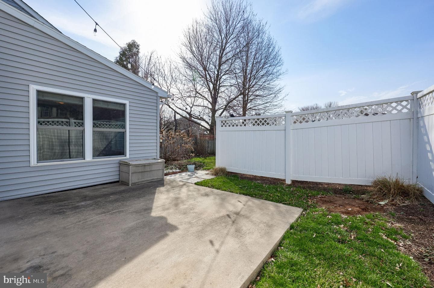 100 Pepperton Court photo 32