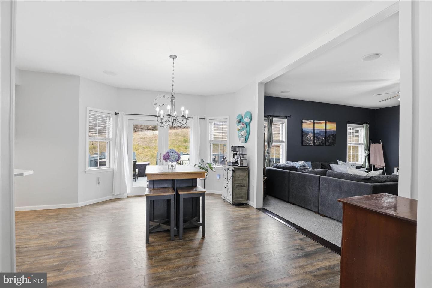 44 Silver Drive photo 12