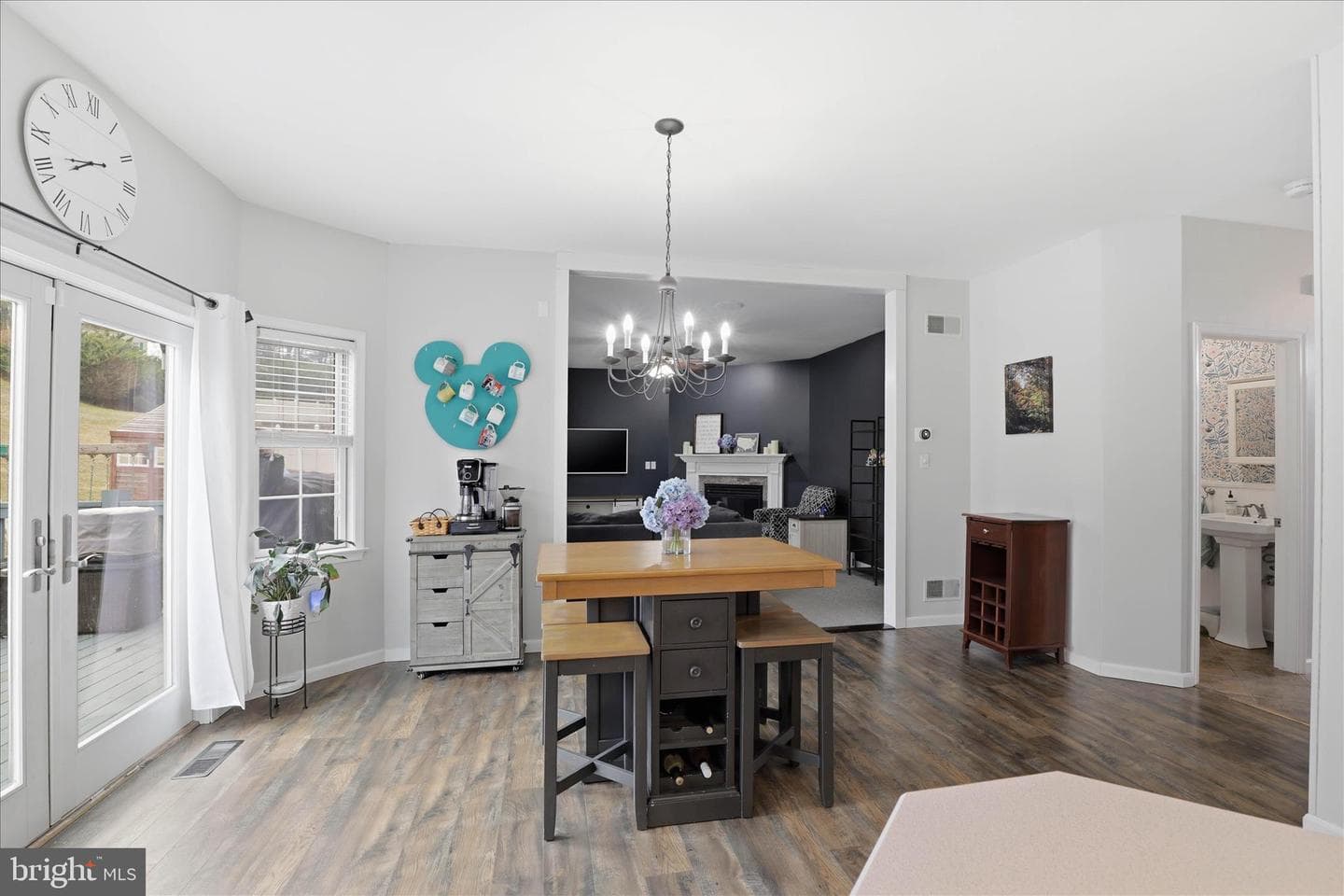 44 Silver Drive photo 13