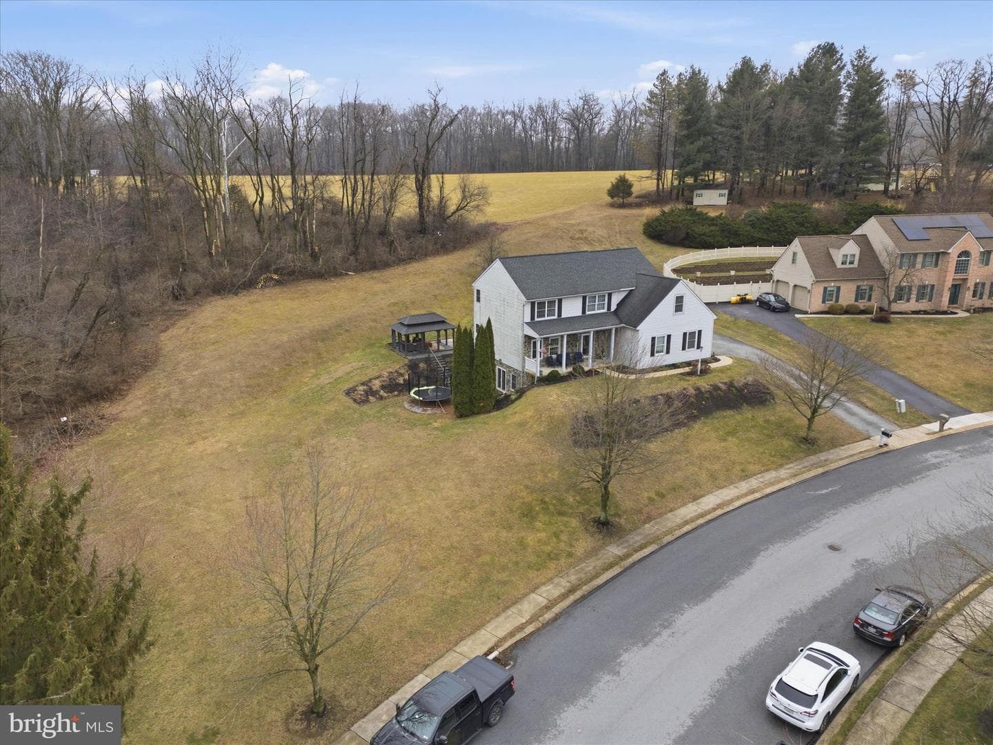 44 Silver Drive photo 76