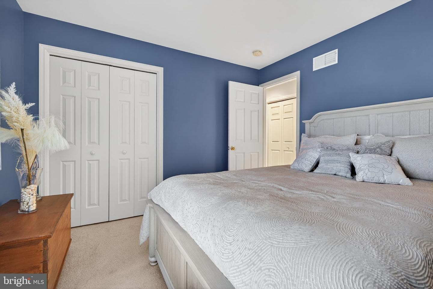 340 Wendover Way photo 27