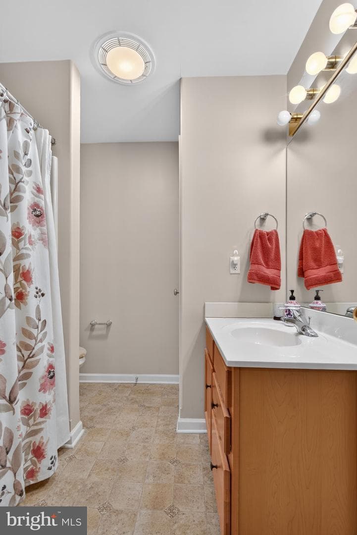 340 Wendover Way photo 28