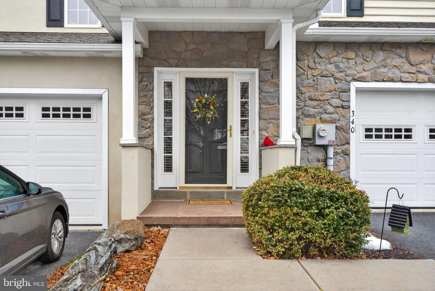 340 Wendover Way photo 3