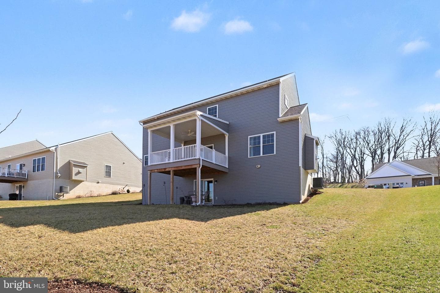 220 Pebble Drive photo 37