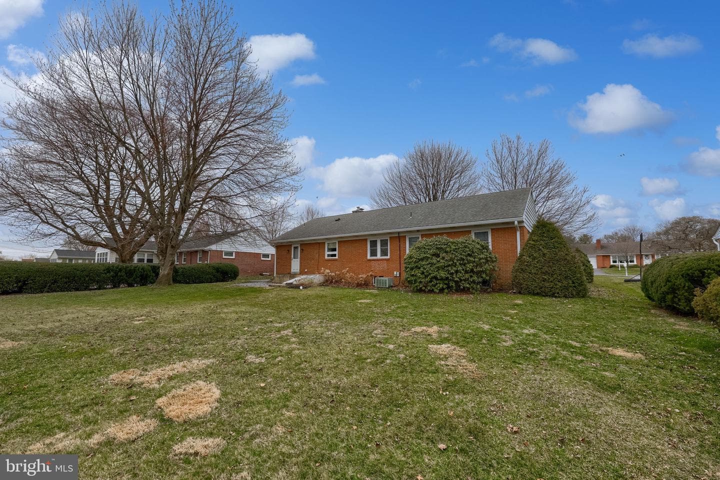 77 Highland Drive photo 35