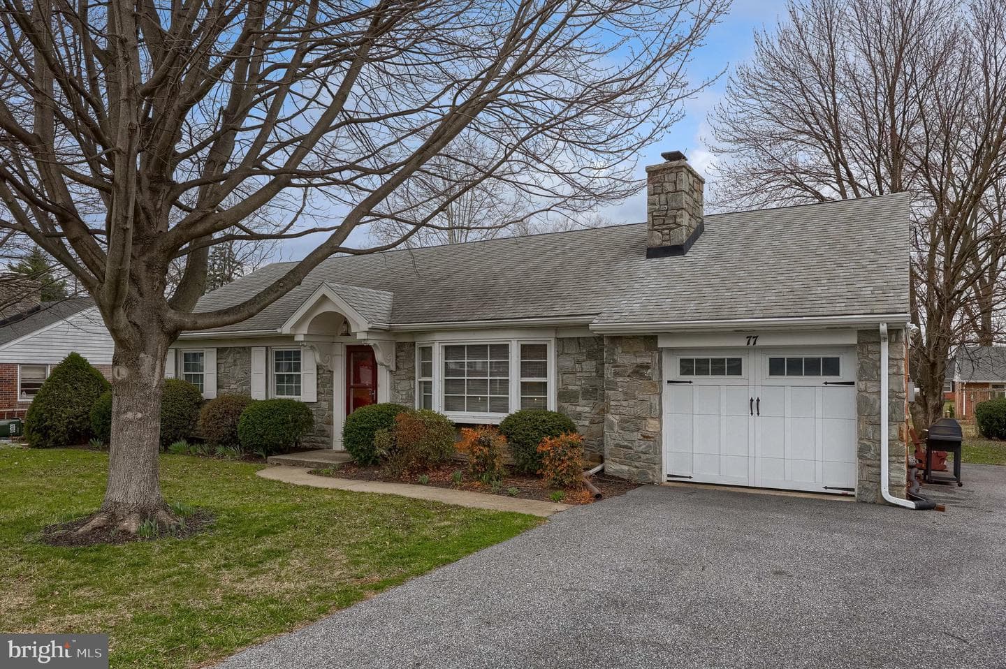 77 Highland Drive photo 5
