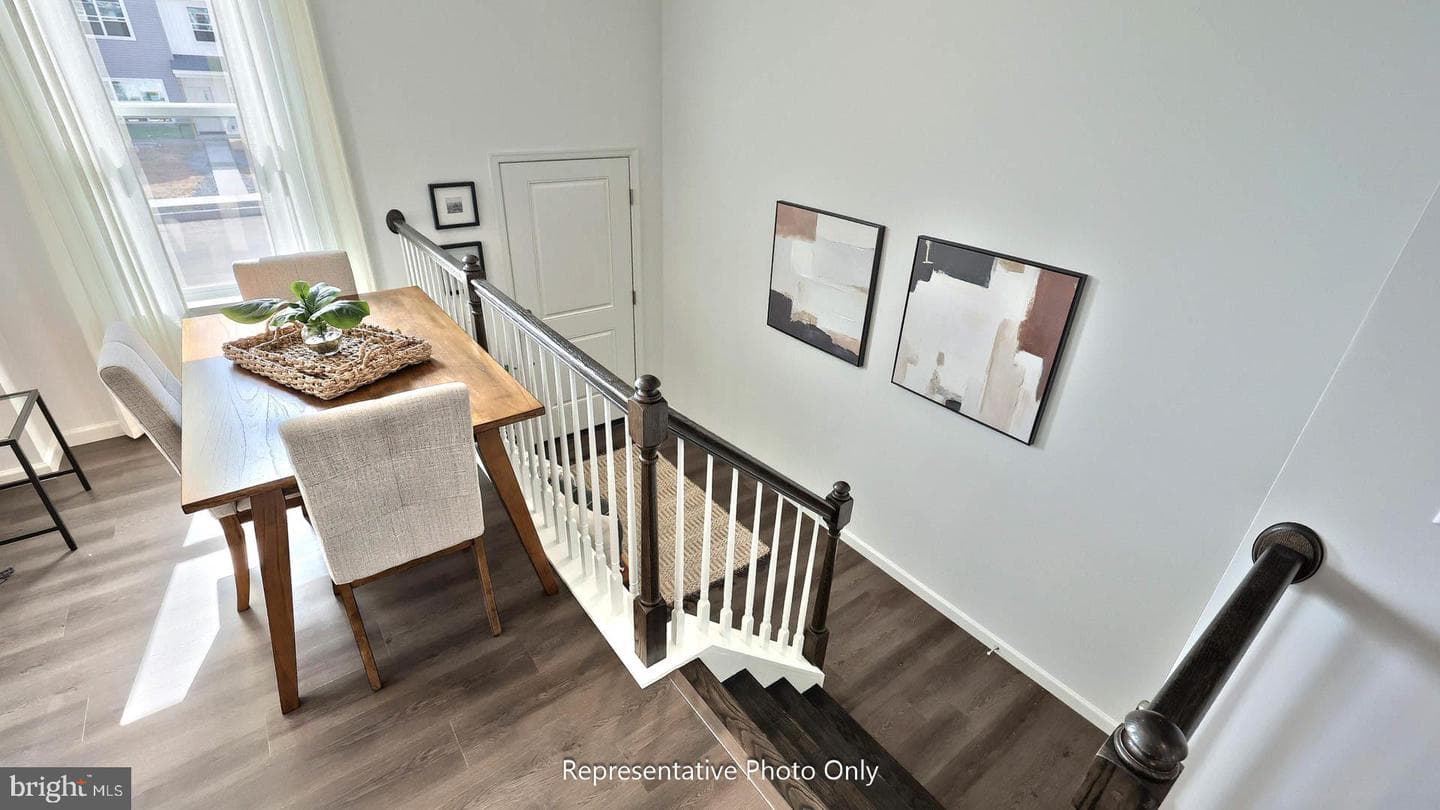 28 N Conifer Drive photo 3