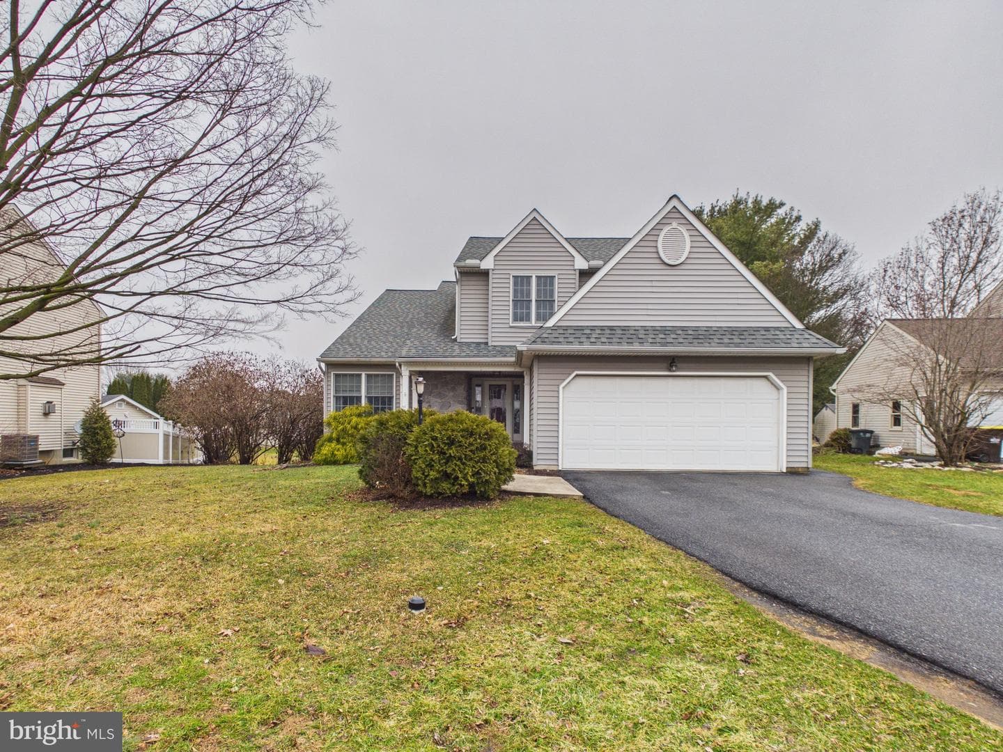119 Saybrooke Drive photo 4