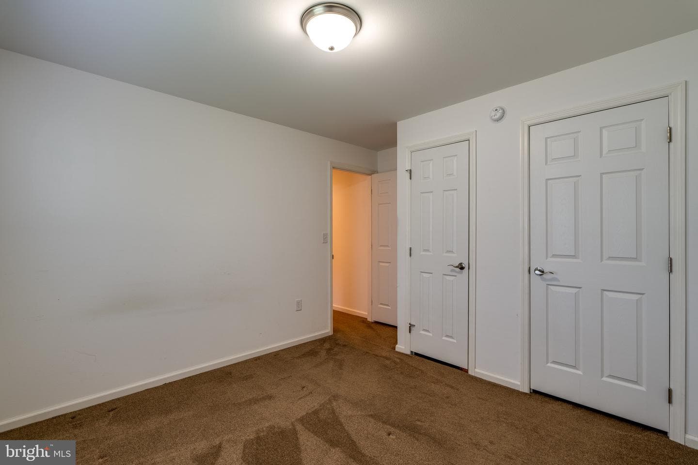 426 Eastwood Lane photo 22
