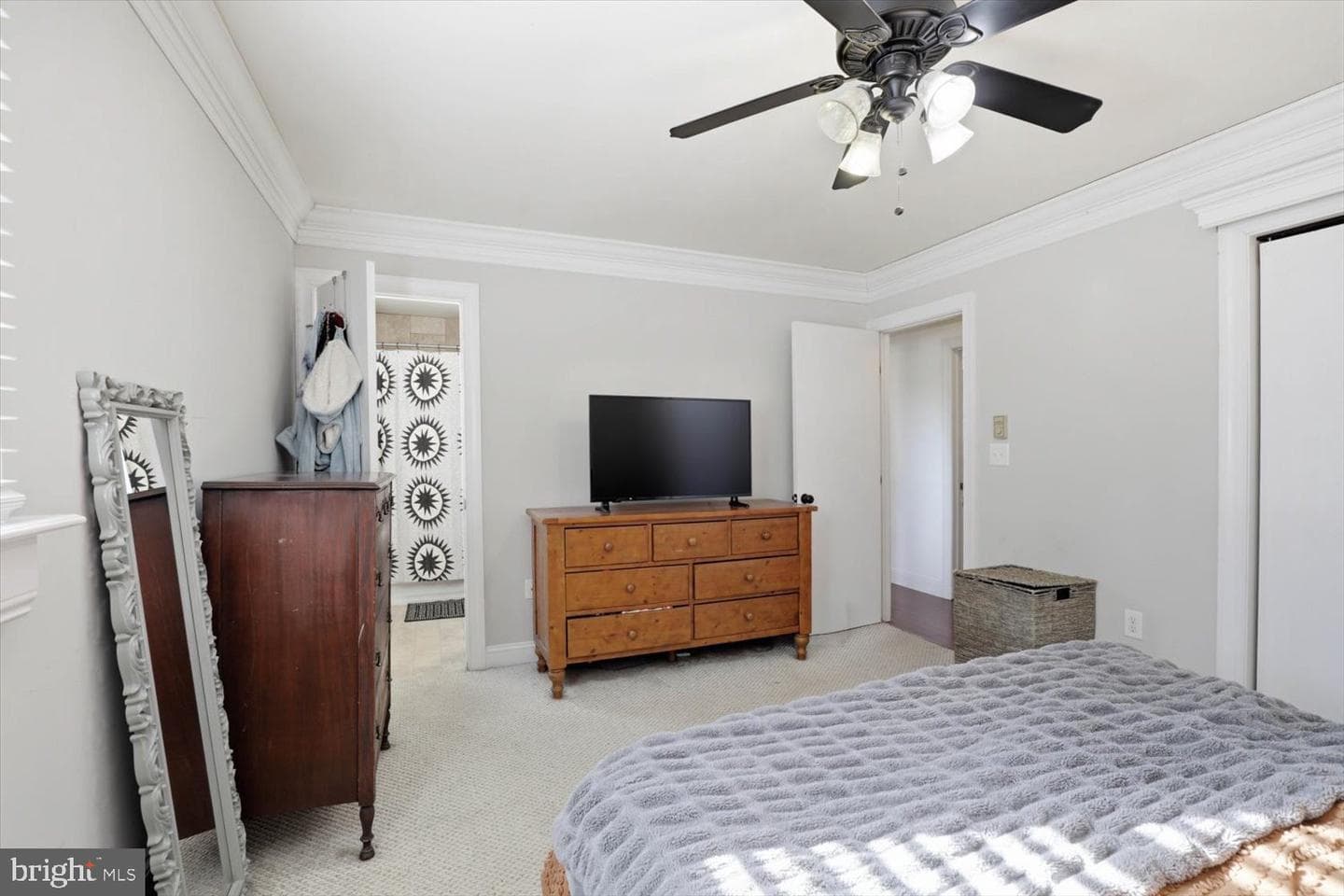 1424 E Newport Road photo 13