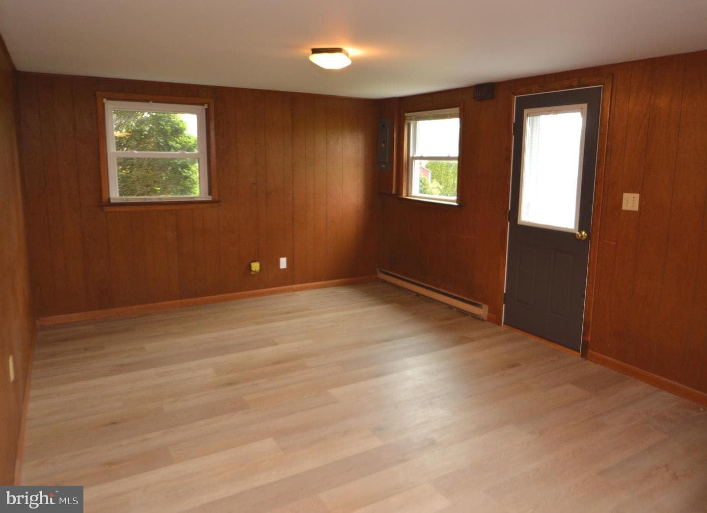 401 Lemon Street photo 24