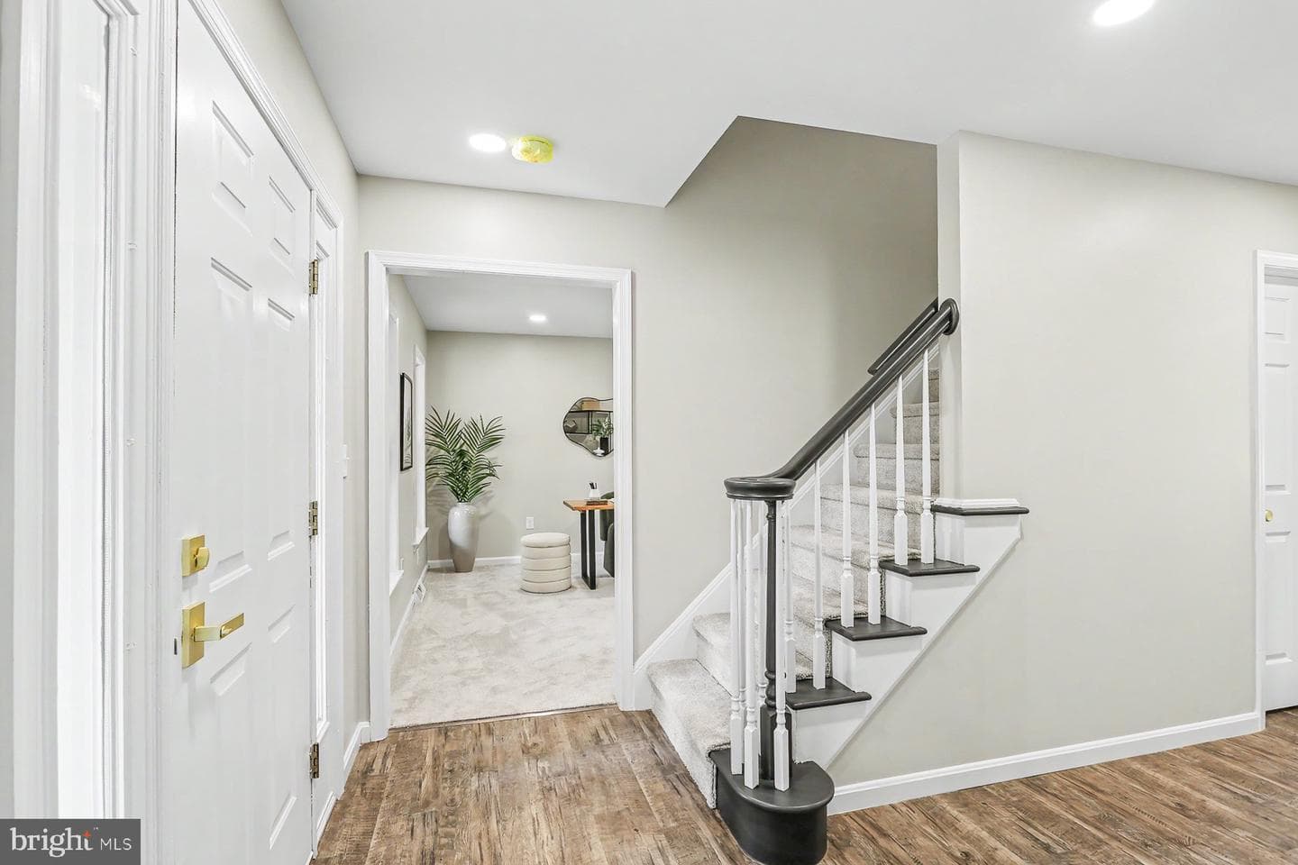 6130 Poplar Path photo 5