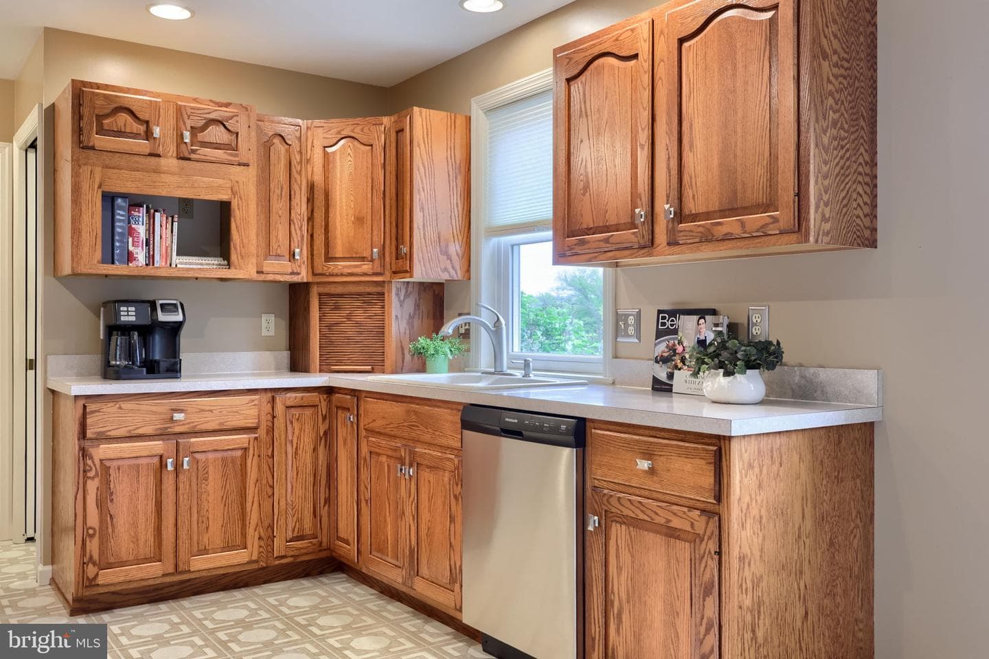 3949 Birchwood Lane photo 14