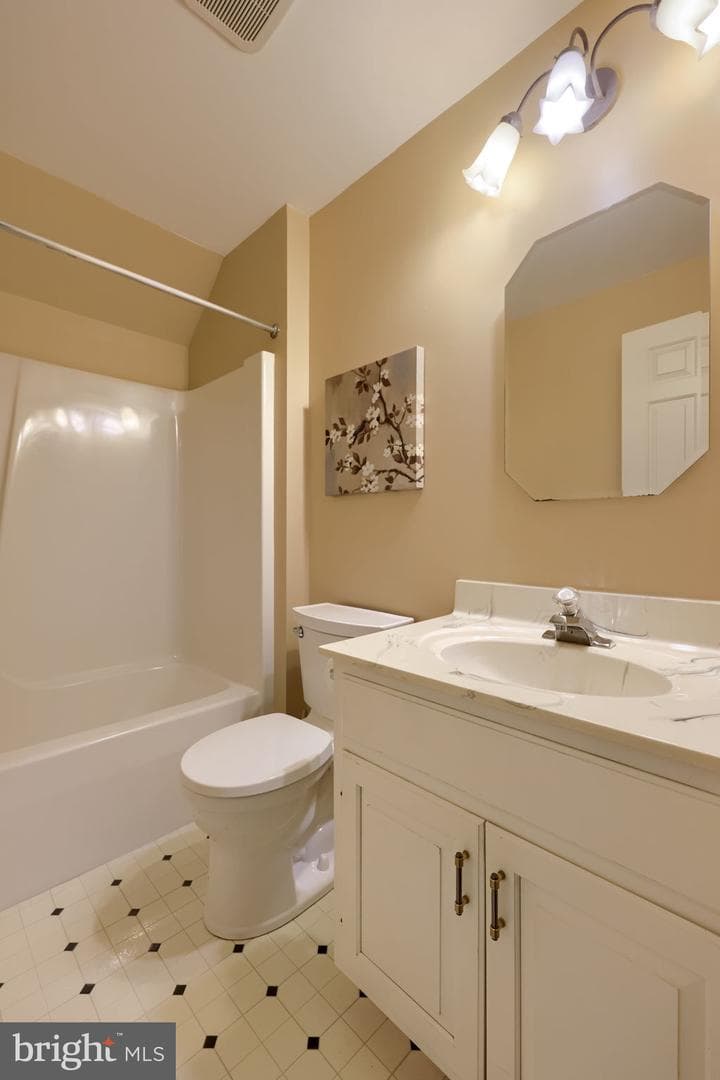3949 Birchwood Lane photo 26