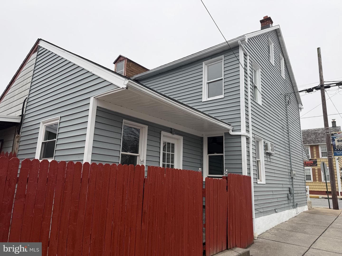 601 Manor Street photo 4