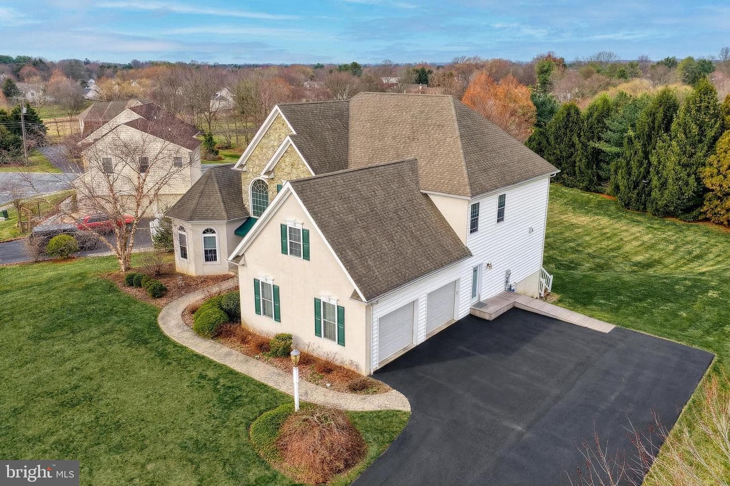 395 Ecker Drive photo 83