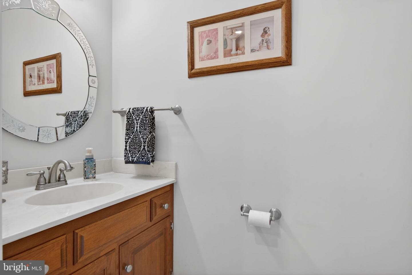 820 Paddington Drive photo 23