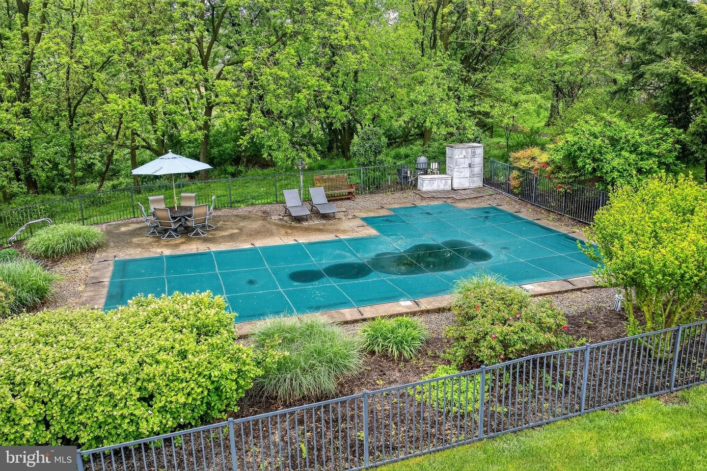 820 Paddington Drive photo 65