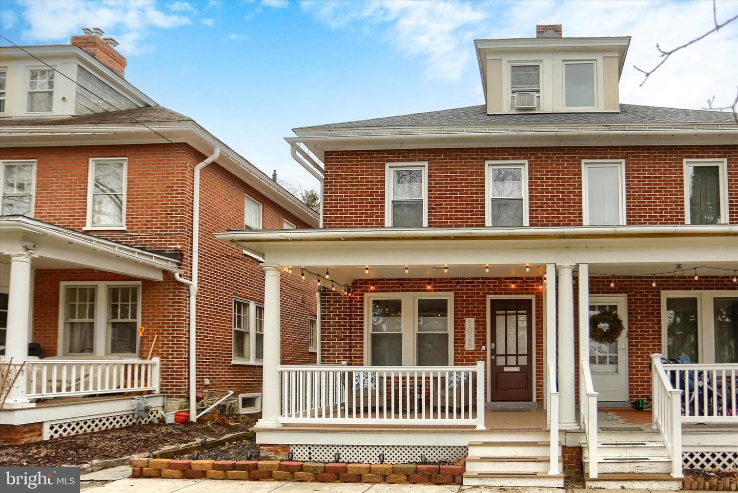 1028 W Clay Street photo 3