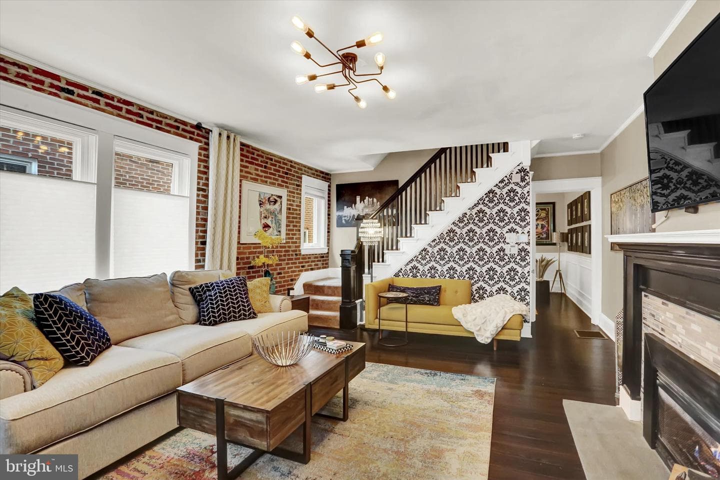 1028 W Clay Street photo 7